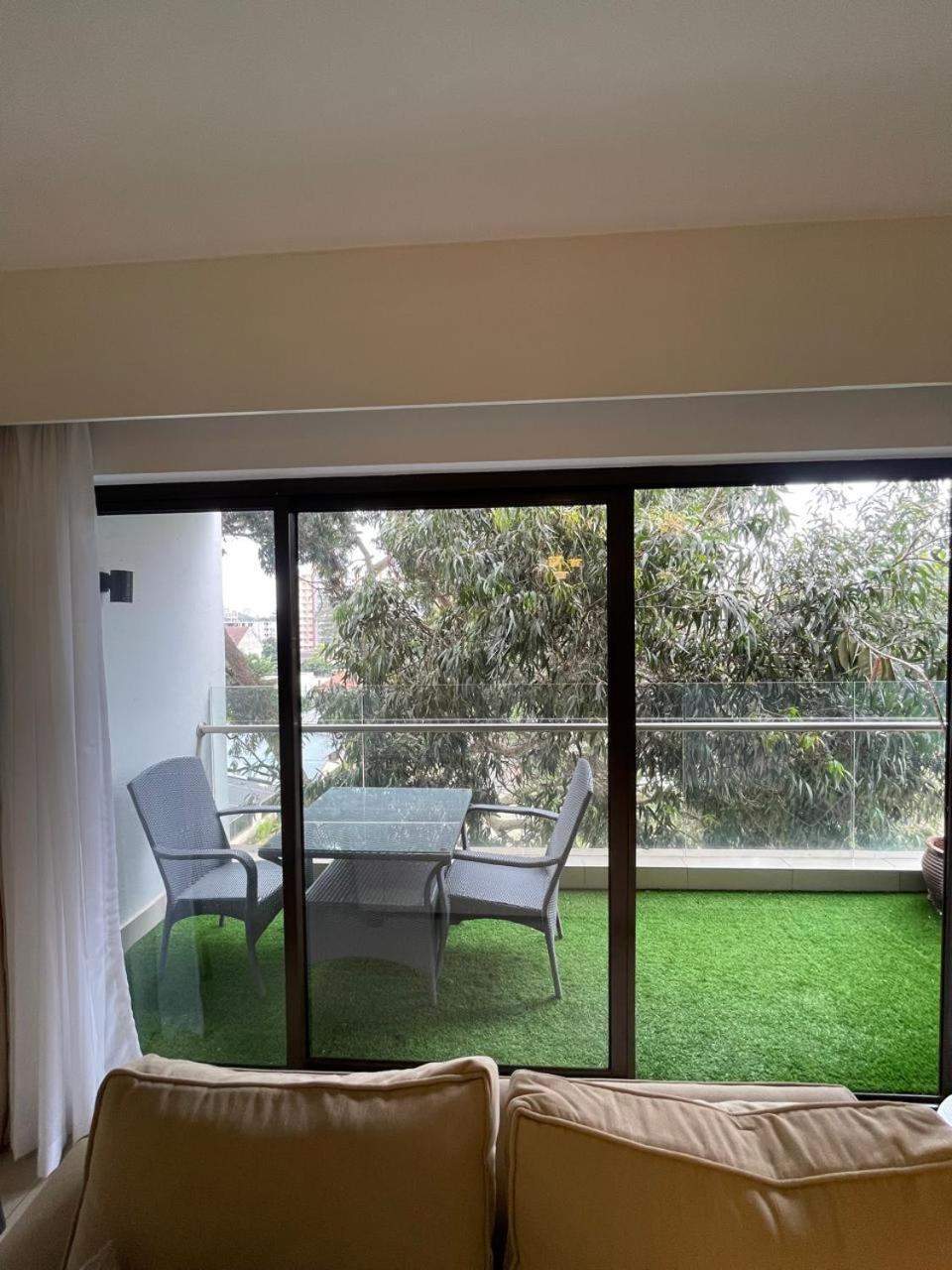 Astoria Luxury Apartments Nairobi, Lavington Exterior photo